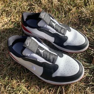 jordan 1 low “black toe”